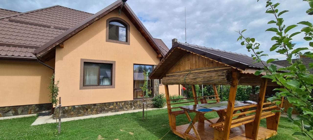 Conacul Caterinei Polovragi Exterior foto